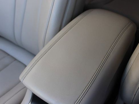 Used 2018 Lincoln MKC Premiere FWD image 29