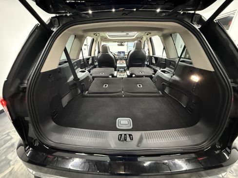 Used 2020 Lincoln Aviator Reserve w/ Equipment Group 201A image 27