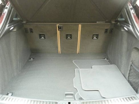 New 2026 Porsche Macan image 28