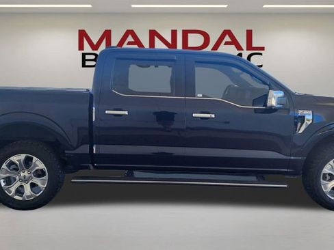 Used 2022 Ford F150 Platinum w/ Equipment Group 701A High AWD/4WD image 4