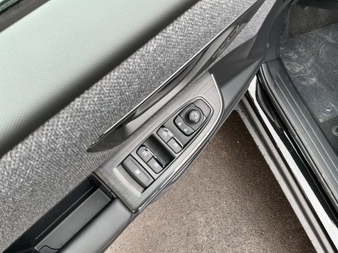 New 2026 Subaru Outback Limited AWD/4WD image 11