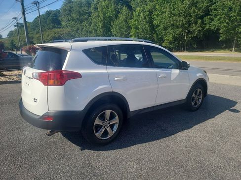 Used 2015 Toyota RAV4 XLE AWD/4WD image 8
