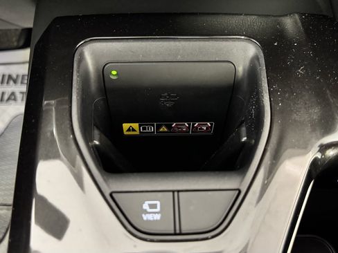 Used 2025 Toyota Crown w/ Advanced Technology Package AWD/4WD image 28