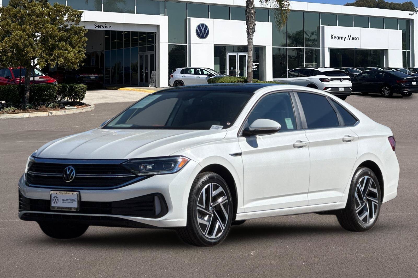 Used 2023 Volkswagen Jetta SEL FWD image 8