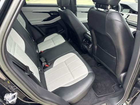 Used 2023 Land Rover Range Rover Evoque R-Dynamic S image 35