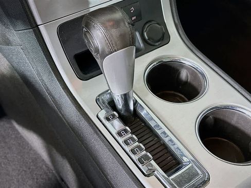 Used 2012 GMC Acadia SLE image 19