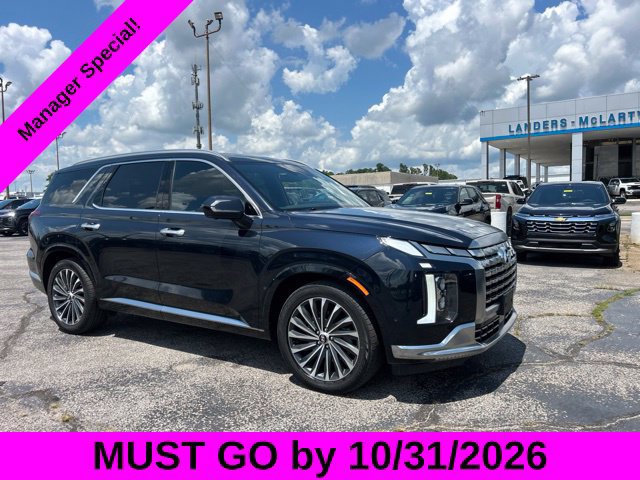 Used 2023 Hyundai Palisade Calligraphy FWD image 1