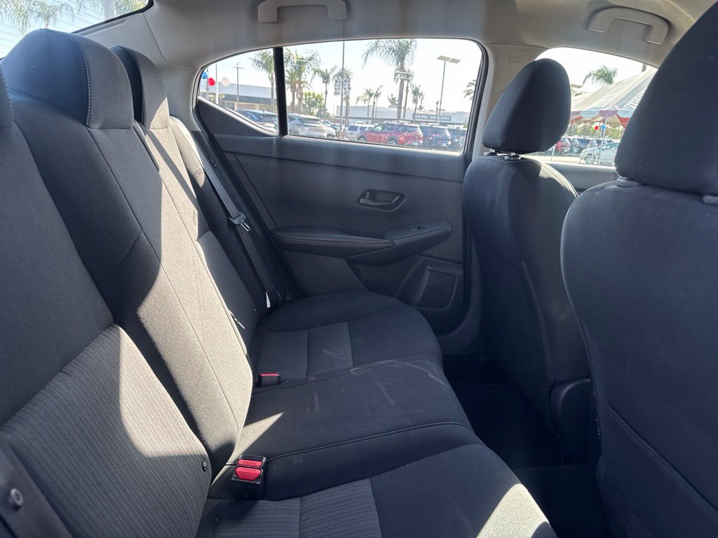 Used 2024 Nissan Sentra SV FWD image 10