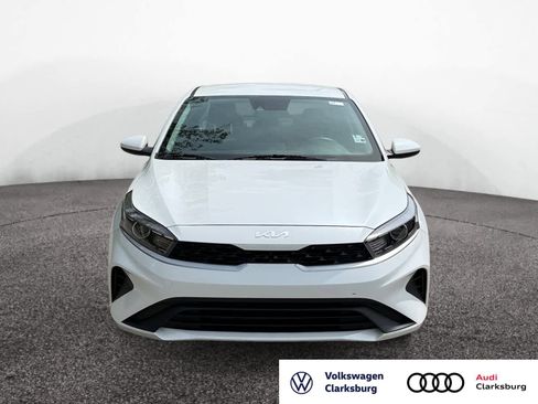 Used 2024 Kia Forte LXS FWD image 2