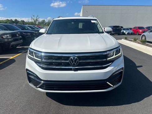Used 2023 Volkswagen Atlas SEL Premium AWD/4WD image 2