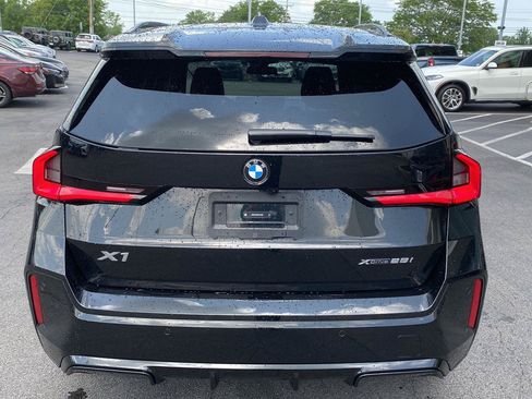 Used 2024 BMW X1 xDrive28i w/ M Sport Package AWD/4WD image 3