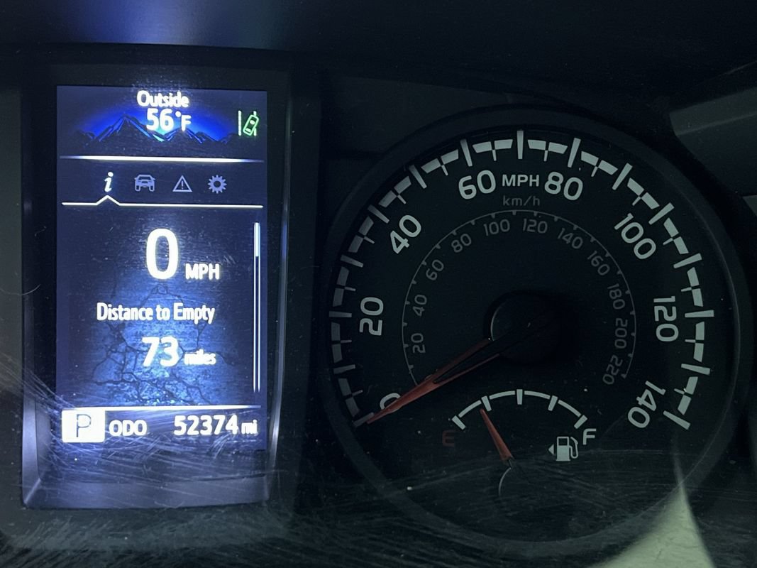 Used 2022 Toyota Tacoma SR RWD image 14