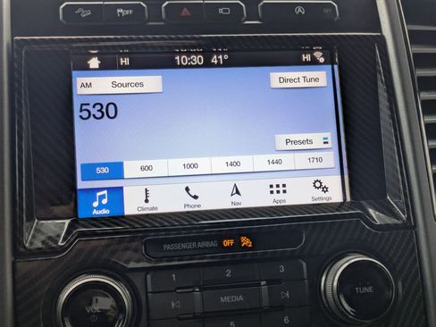 Used 2018 Ford F150 Raptor w/ Equipment Group 802A Luxury image 27