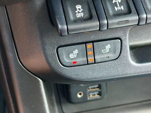Used 2019 Chevrolet Colorado ZR2 w/ ZR2 Dusk Special Edition AWD/4WD image 22