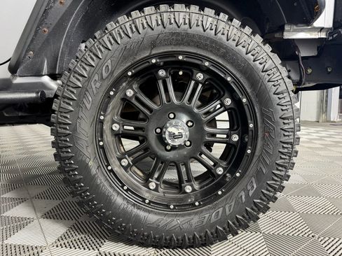 Used 2014 Jeep Wrangler Unlimited Sport image 37