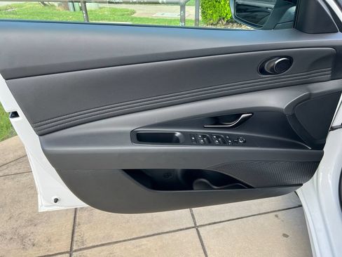 Certified 2026 Hyundai Elantra Sport FWD image 16