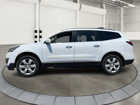 Used 2017 Chevrolet Traverse LT w/ Style and Technology Package AWD/4WD image 6