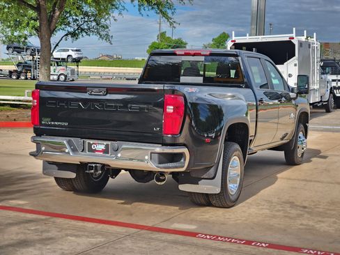 New 2026 Chevrolet Silverado 3500 LT w/ Texas Edition image 15