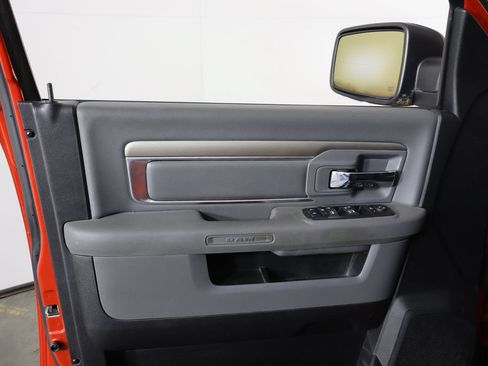 Used 2013 RAM 1500 Classic SLT RWD image 18