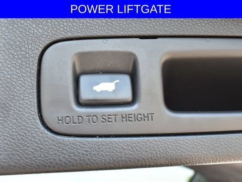 Used 2017 Honda CR-V EX-L image 9