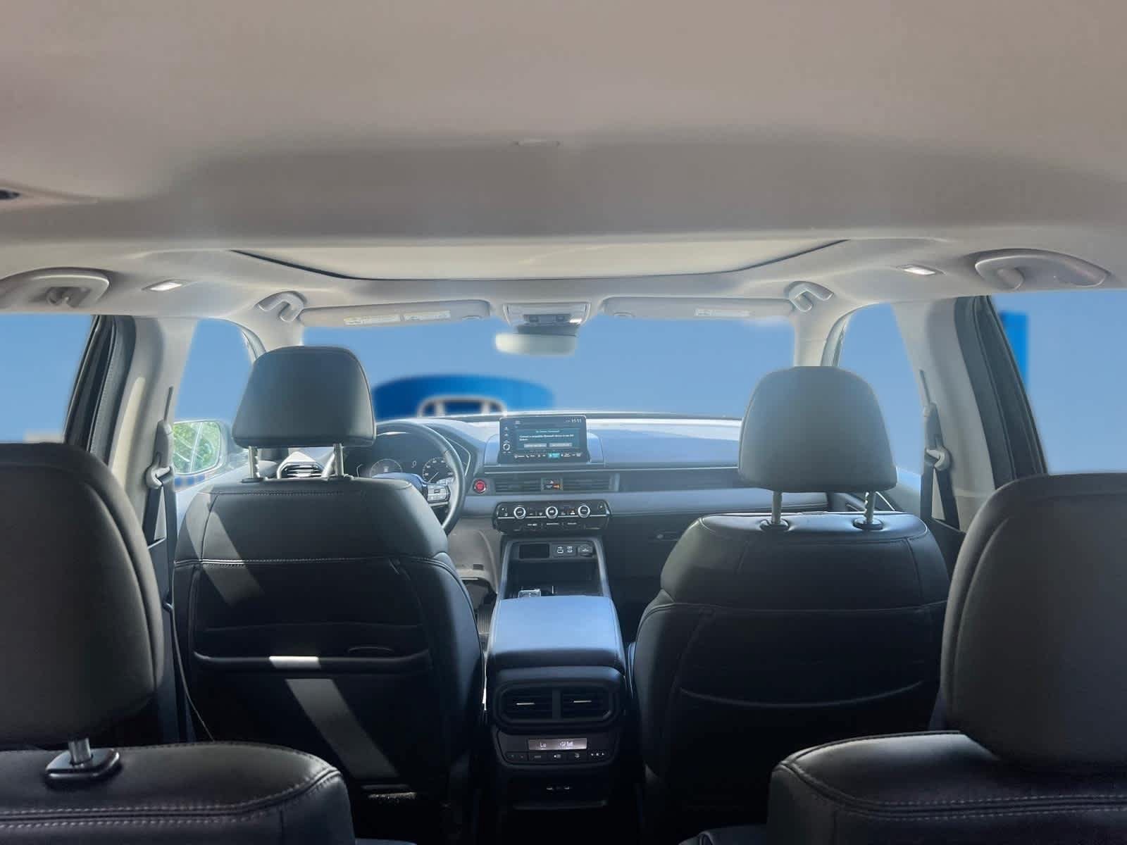 Used 2024 Honda Pilot Touring image 35