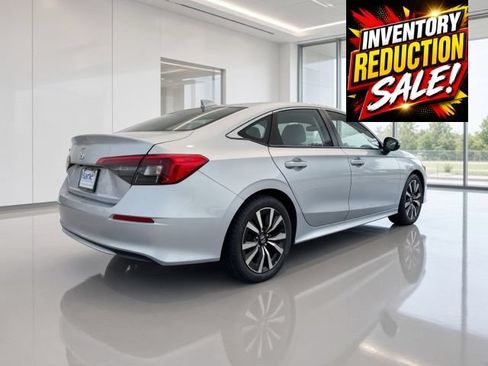 Used 2022 Honda Civic EX image 9