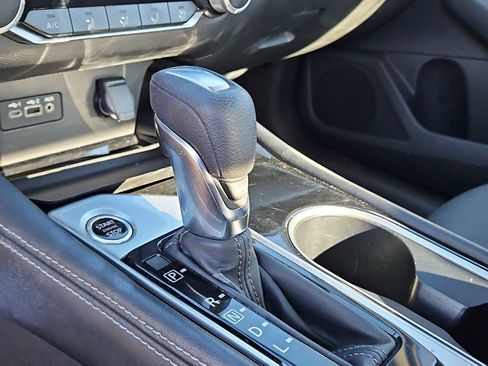 Used 2023 Nissan Altima 2.5 SV image 21