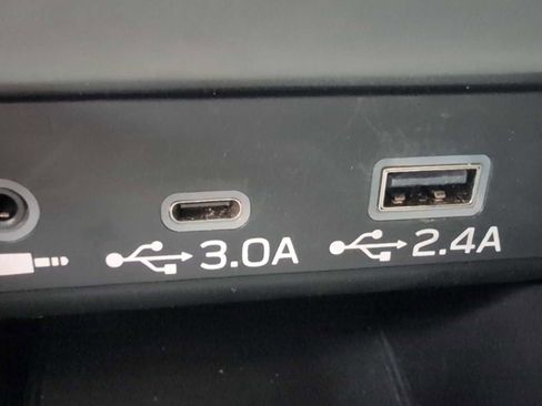 Used 2024 Subaru Outback Onyx Edition image 32