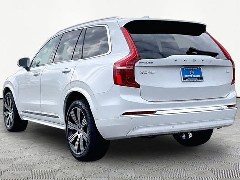 Used 2023 Volvo XC90 T8 Plus w/ Protection Package image 4