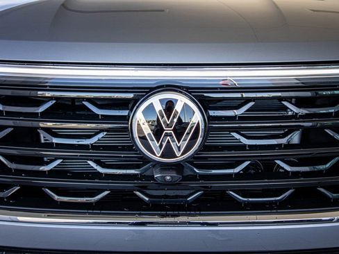 New 2026 Volkswagen Atlas SEL Premium R-Line AWD/4WD image 9