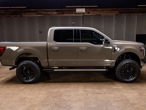 Used 2026 Ford F150 Lariat image 11