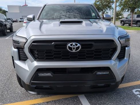 Certified 2024 Toyota Tacoma TRD Sport RWD image 9