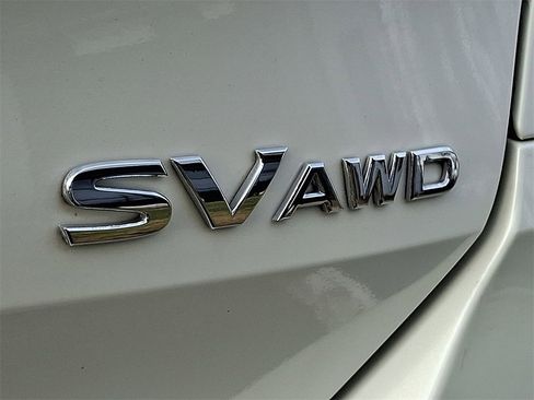 Used 2020 Nissan Rogue SV image 22