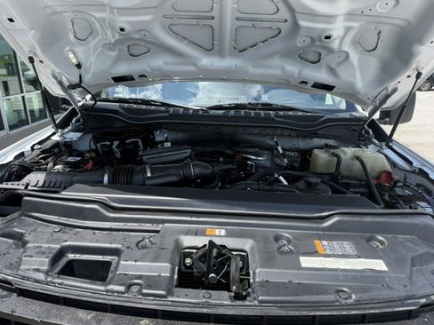 Used 2021 Ford F550 2WD Regular Cab Super Duty image 15