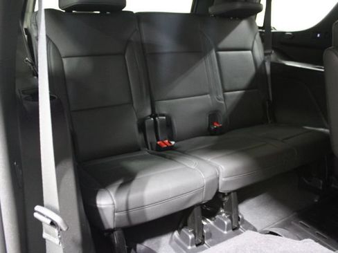 Used 2024 Chevrolet Tahoe LT w/ Luxury Package AWD/4WD image 29