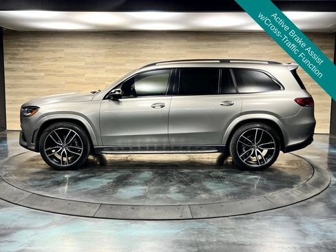 Used 2021 Mercedes-Benz GLS 580 4MATIC image 12