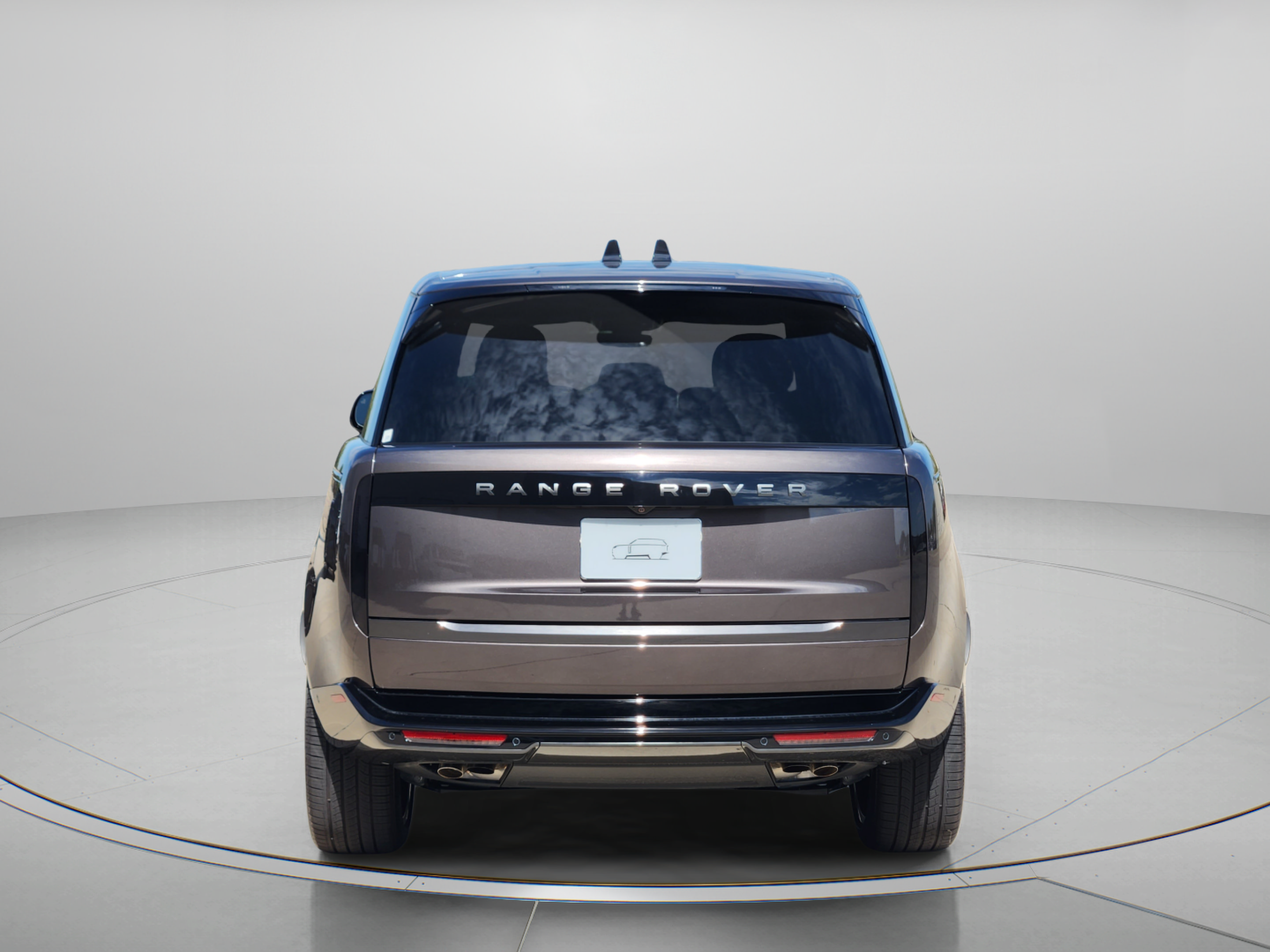 New 2026 Land Rover Range Rover Long Wheelbase SE AWD/4WD image 4