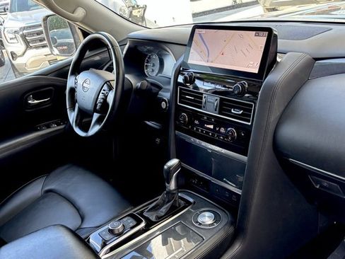 Used 2024 Nissan Armada SV image 28
