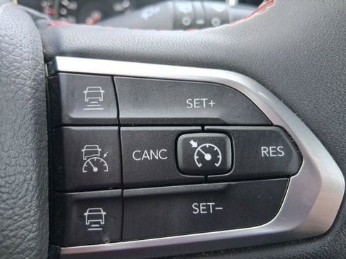 Used 2025 Jeep Compass Limited AWD/4WD image 22