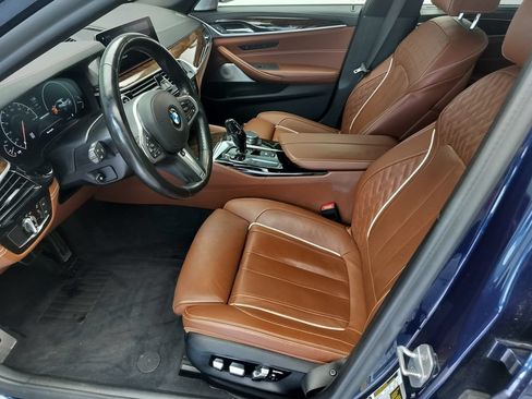 Used 2019 BMW M550i xDrive w/ Dynamic Handling Package AWD/4WD image 8