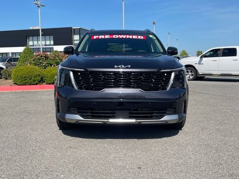 Used 2025 Kia Sorento EX w/ Panoramic Sunroof Package FWD image 2