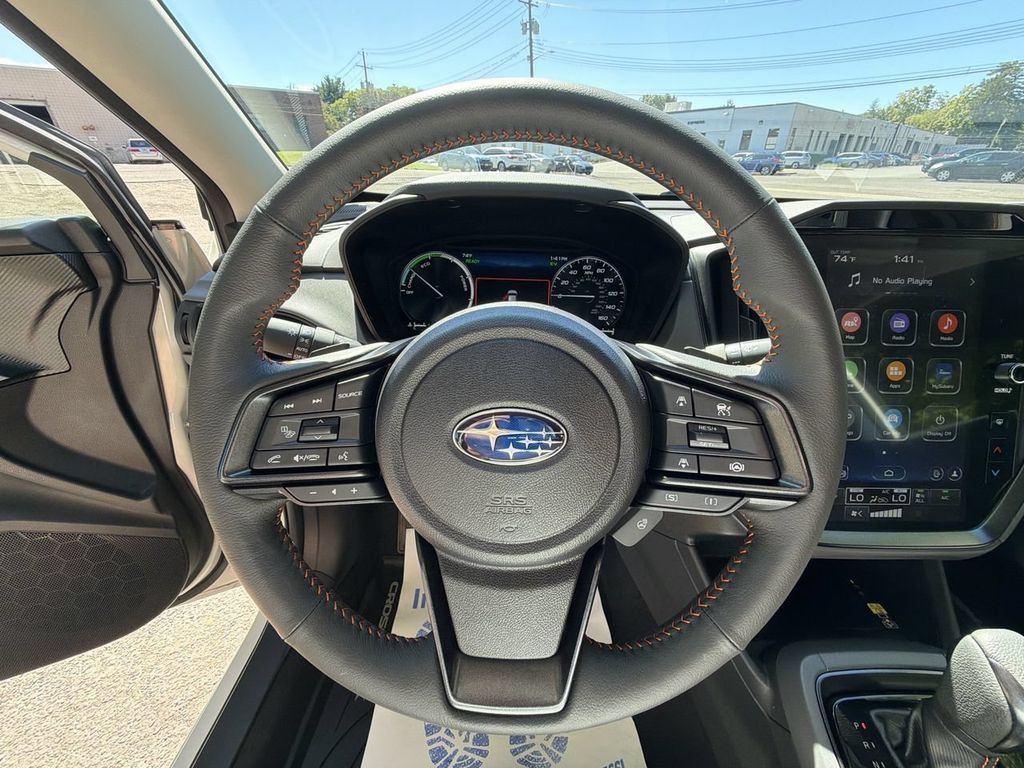 Used 2026 Subaru Crosstrek 2.5i Limited AWD/4WD image 18