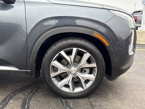 Used 2020 Hyundai Palisade SEL w/ Premium Package image 13