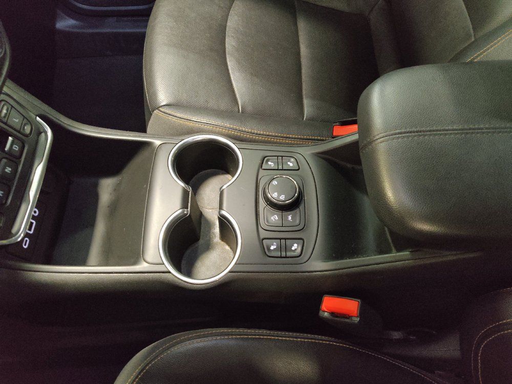 Used 2021 GMC Terrain SLT AWD/4WD image 26