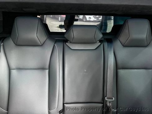 Used 2025 Tesla Cybertruck AWD Crew Cab image 22