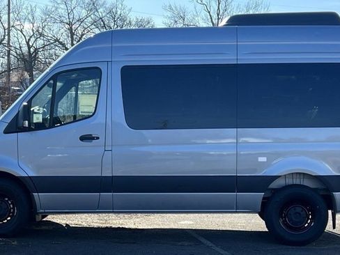 New 2025 Mercedes-Benz Sprinter 2500 image 8