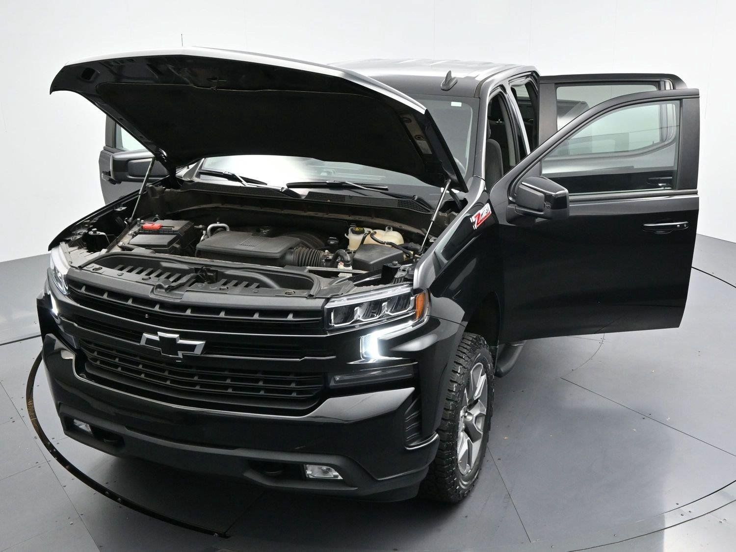 Used 2022 Chevrolet Silverado 1500 RST AWD/4WD image 44