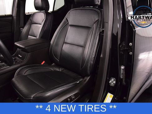Used 2023 Chevrolet Traverse LT AWD/4WD image 28