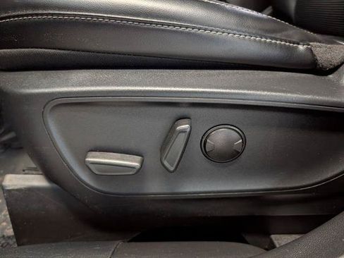 Certified 2024 Ford Escape Platinum AWD/4WD image 12
