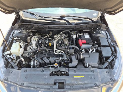 Used 2024 Nissan Altima 2.5 SV FWD image 22